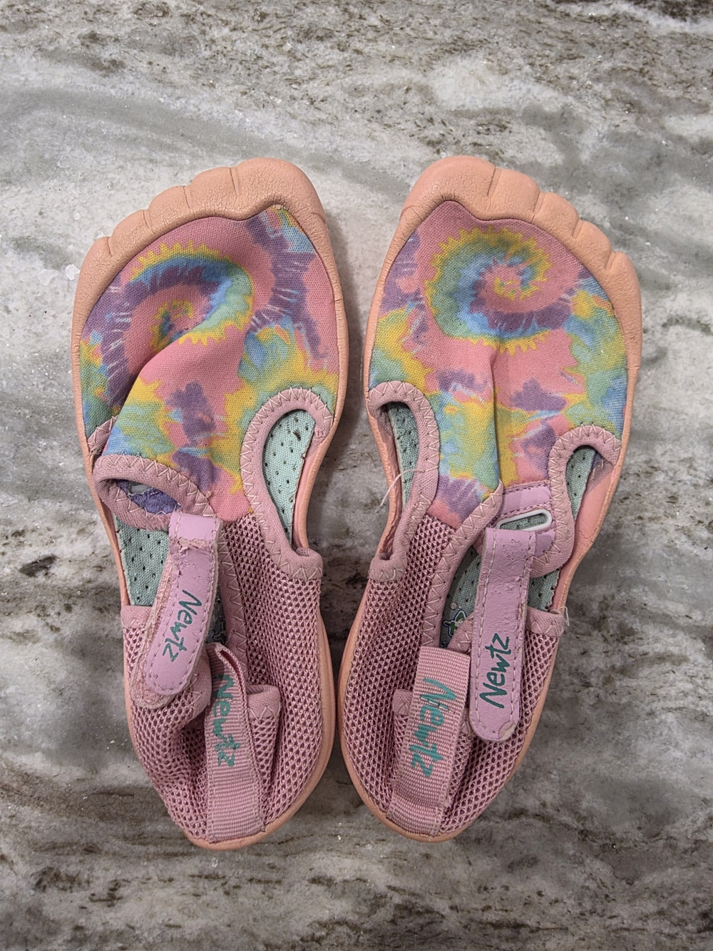 Newtz Pink Tie-Dye Water Shoes - Girls